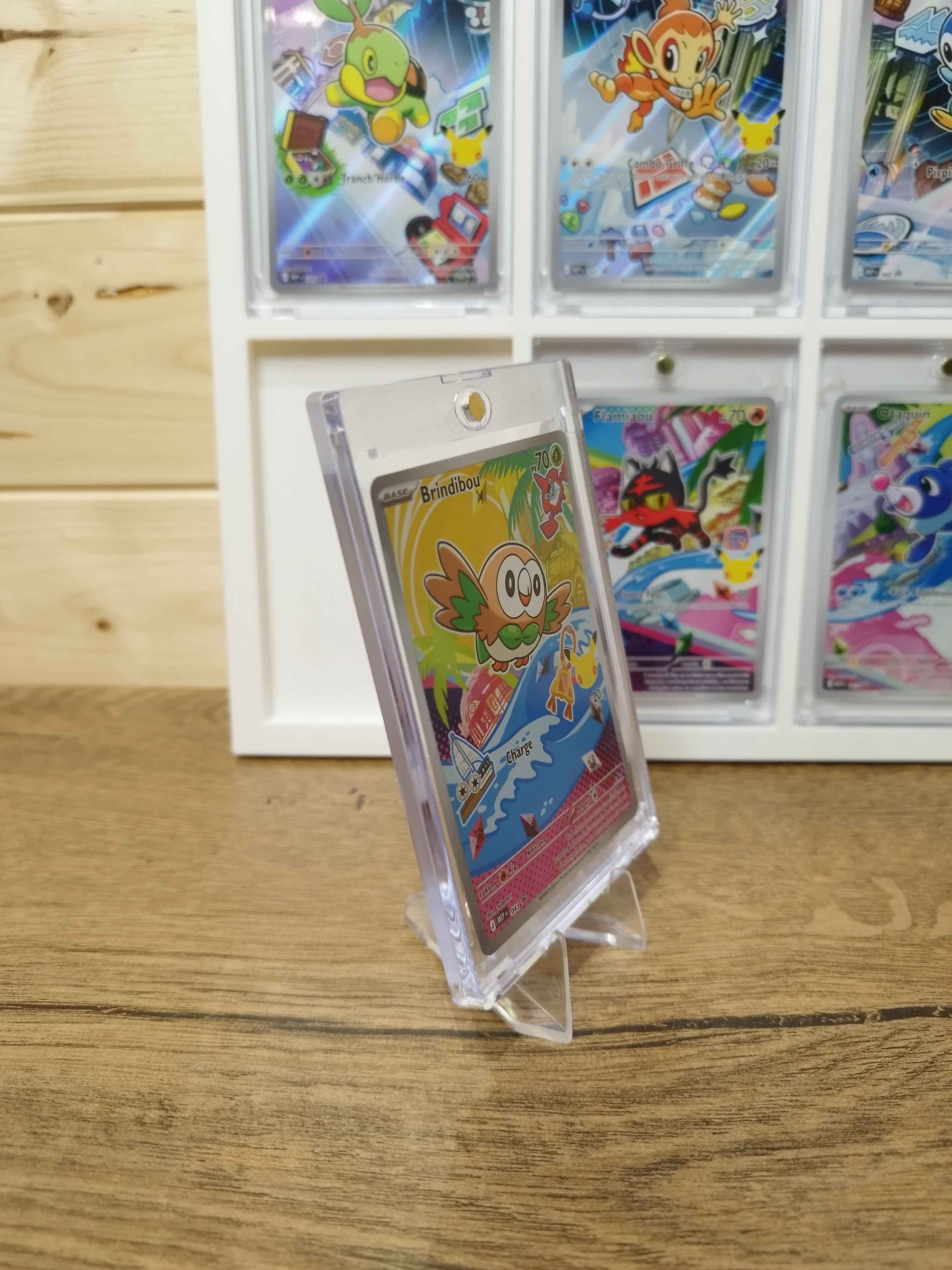 Cadre décoratif pour 9 cartes Pokémon + 9 boîtiers