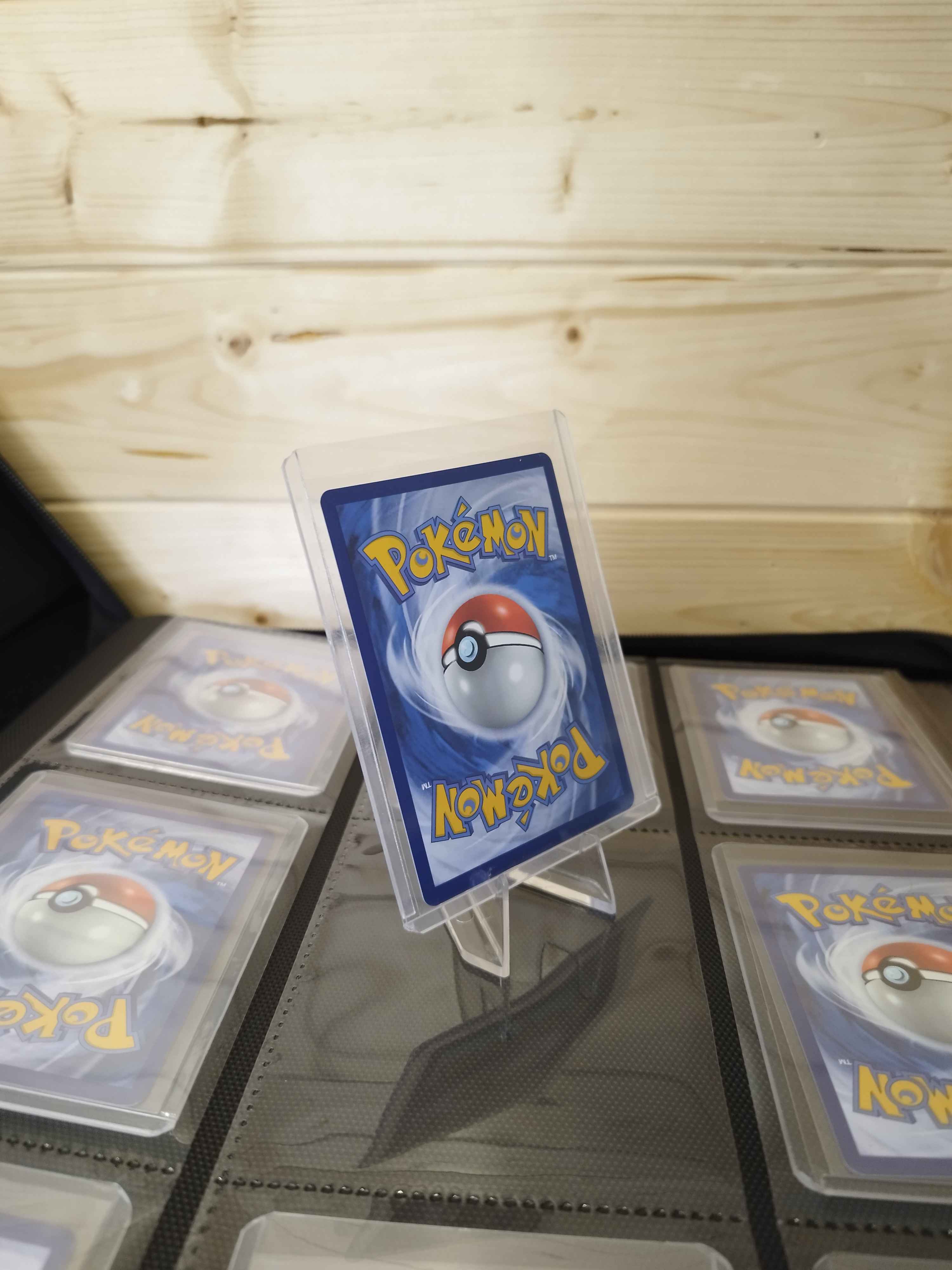 Classeur Toploader Cartes Pokémon – 252 places