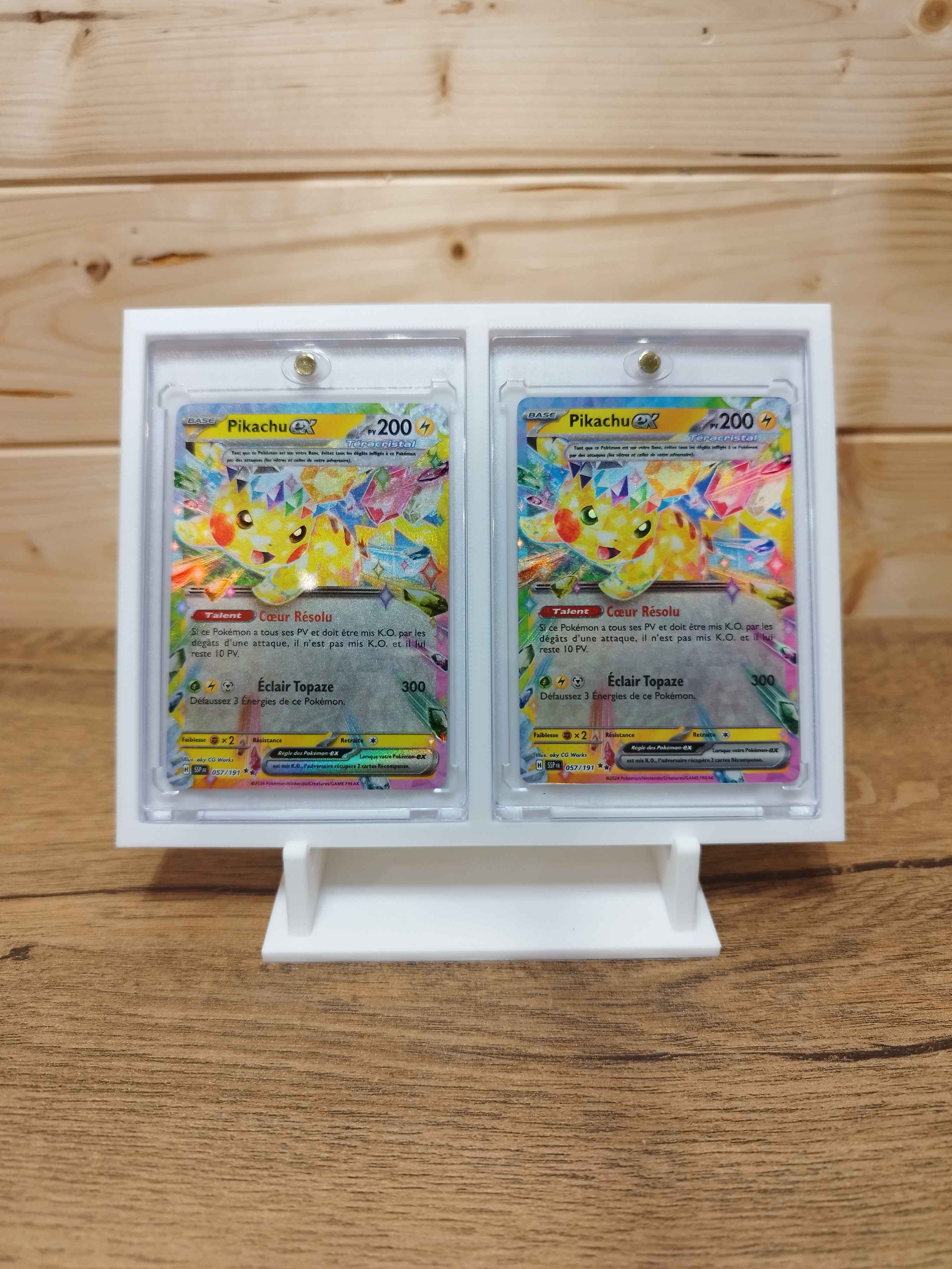Présentoir pour 2 Cartes Pokémon + Boîtiers Magnétiques