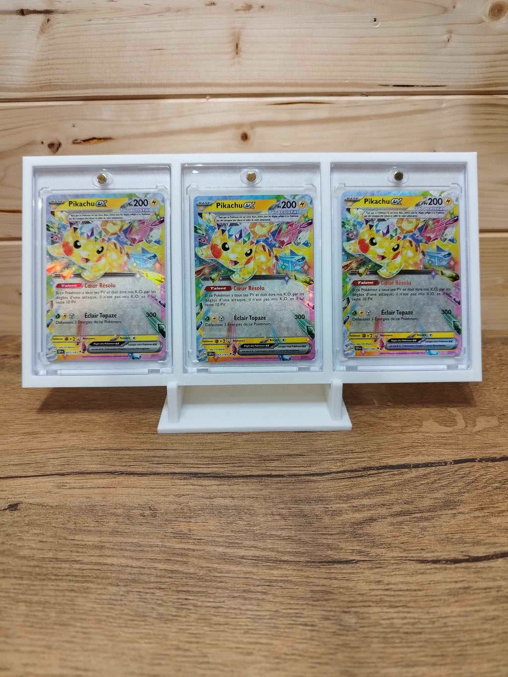 Présentoir pour 3 Cartes Pokémon + Boîtiers Magnétiques