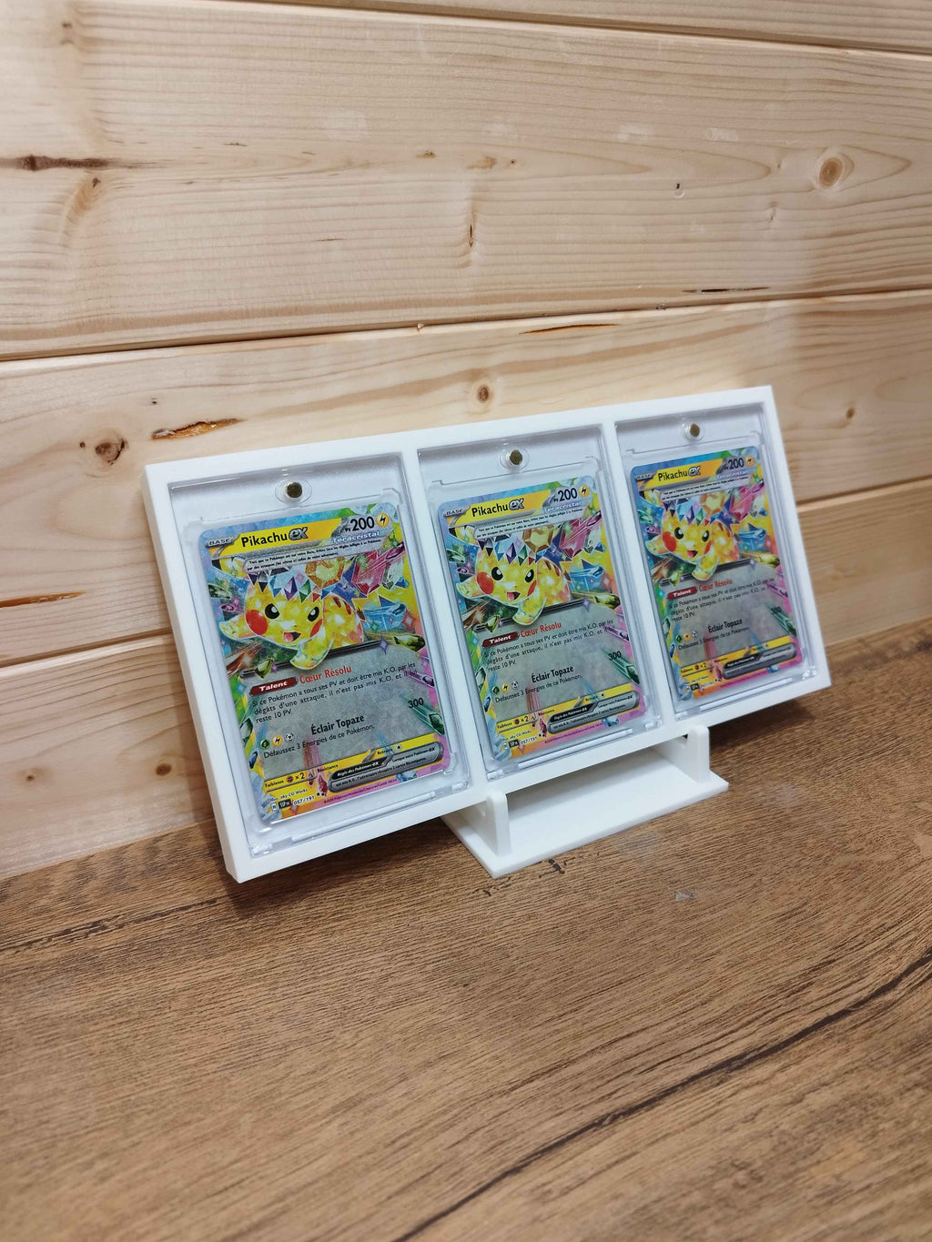 Présentoir pour 3 Cartes Pokémon + Boîtiers Magnétiques
