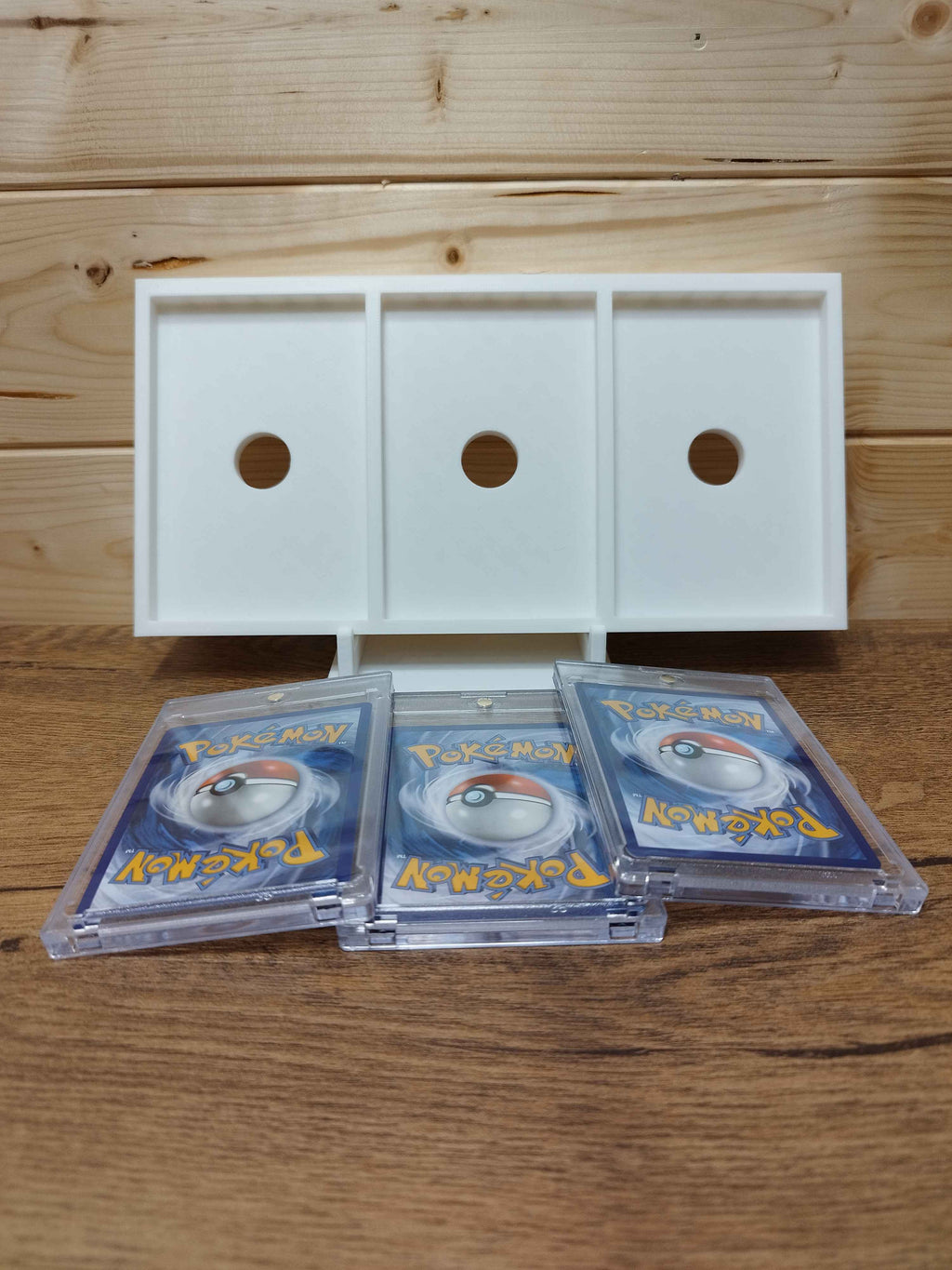 Présentoir pour 3 Cartes Pokémon + Boîtiers Magnétiques
