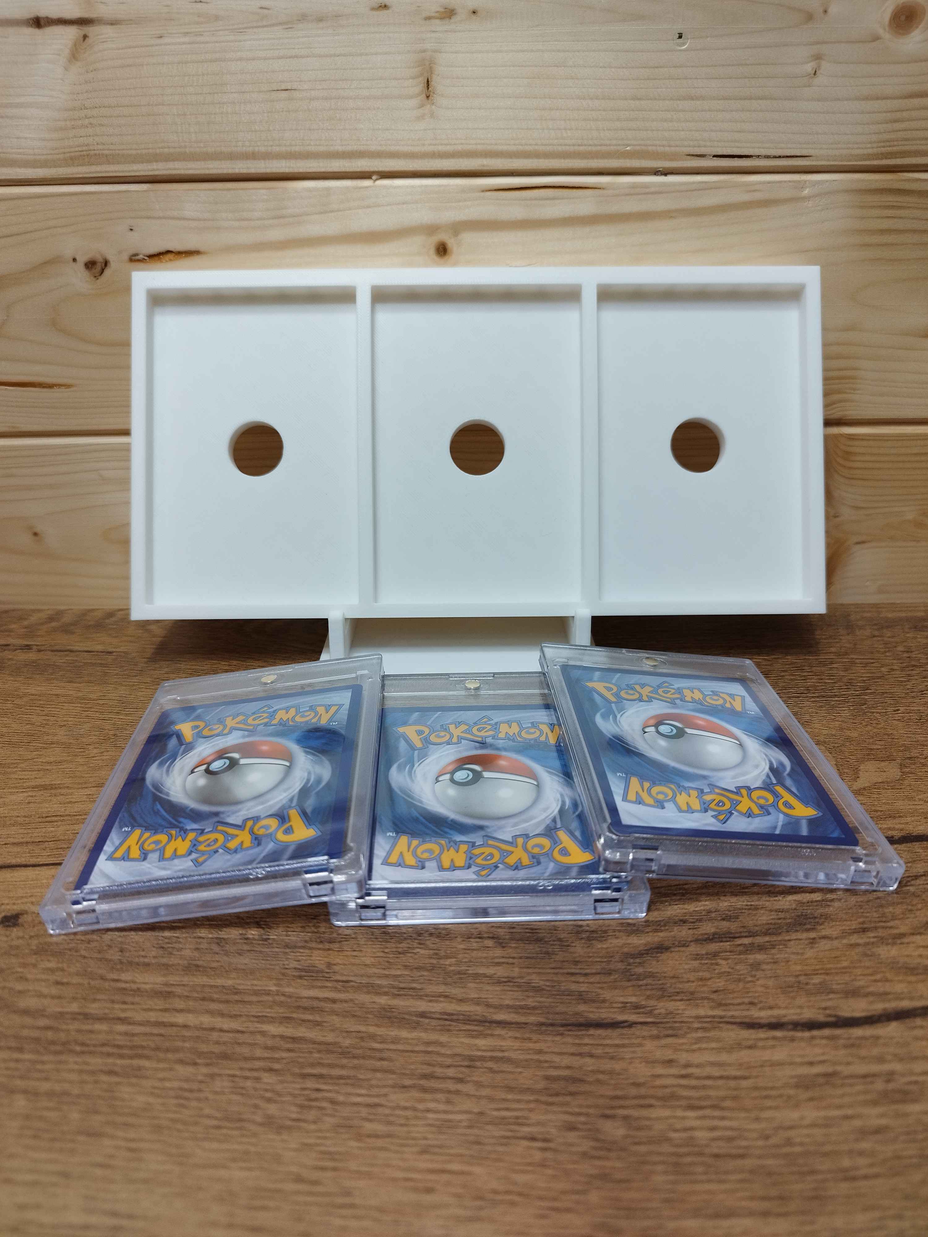 Présentoir pour 3 Cartes Pokémon + Boîtiers Magnétiques